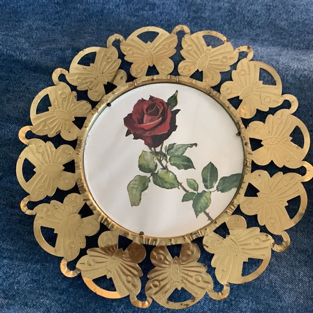Set of three vintage floral plates - Picture 3 of 6